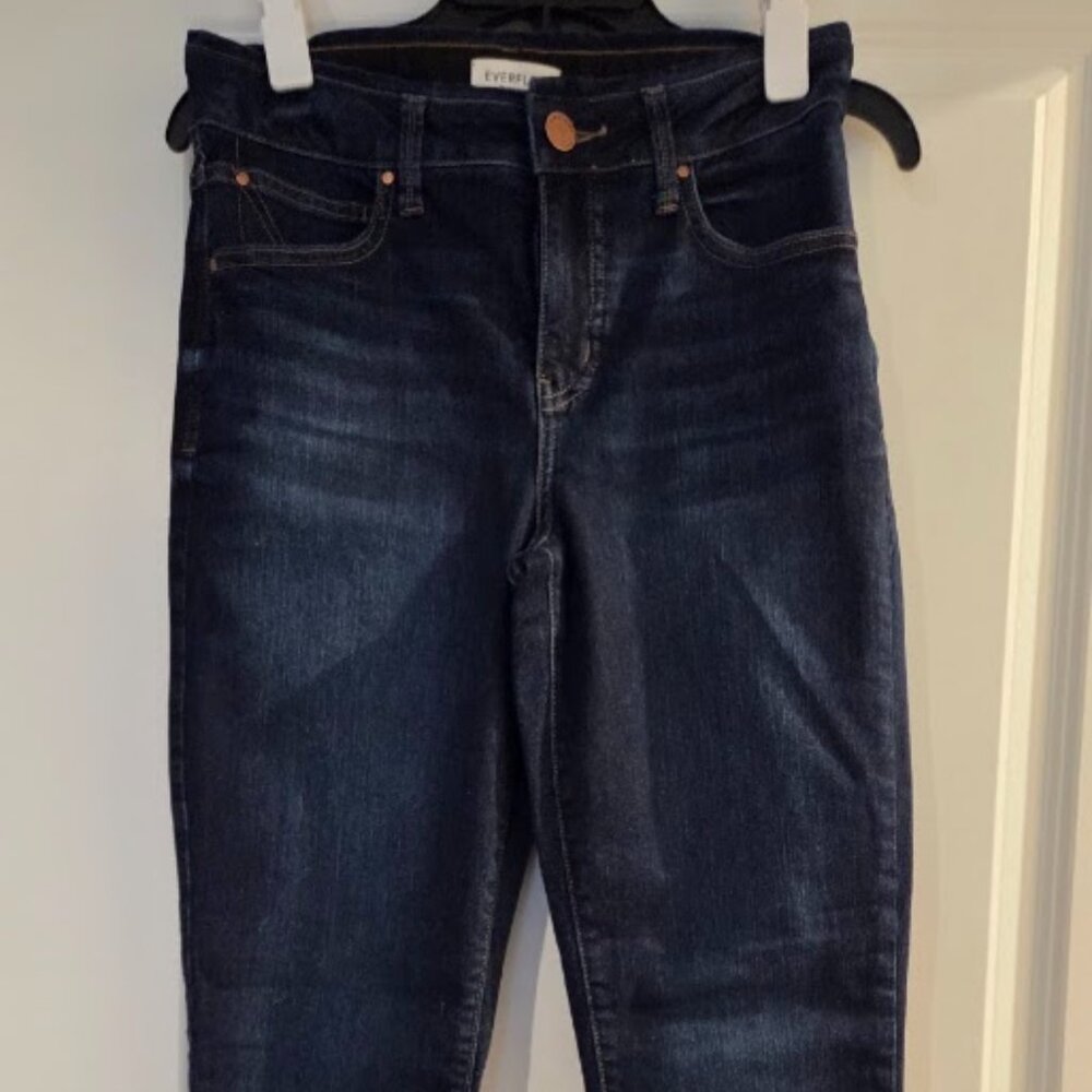 MAURCIE'S EVERFLEX JEANS BRAND NEW w/o TAGS SIZE 6 R